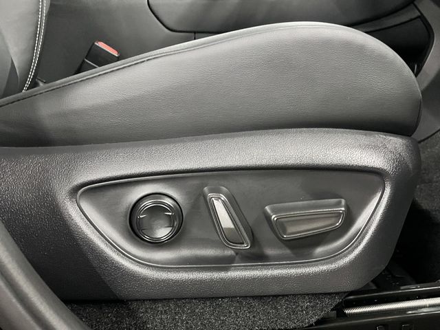 TOYOTA LEXUS LBX 2024