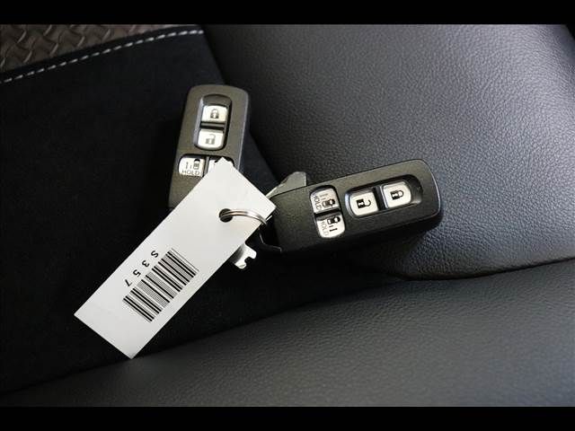 HONDA N BOX CUSTOM 2020