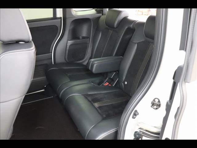 HONDA N BOX CUSTOM 2020