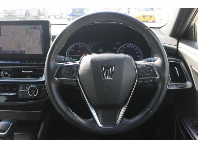 TOYOTA CROWN sedan hybrid 2021