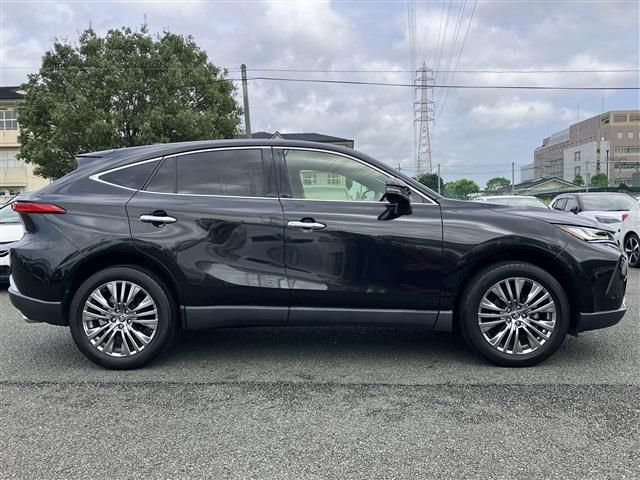 TOYOTA HARRIER 2WD 2020