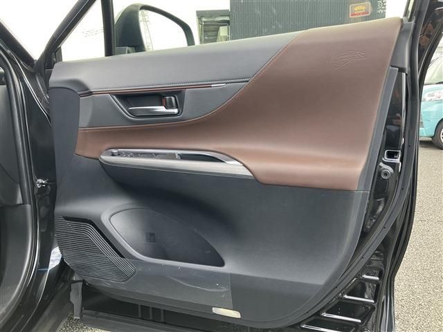 TOYOTA HARRIER 2WD 2020