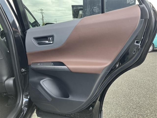 TOYOTA HARRIER 2WD 2020