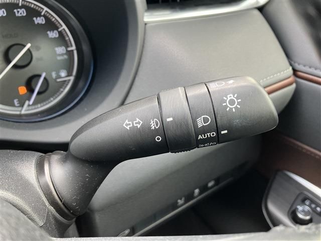 TOYOTA HARRIER 2WD 2020