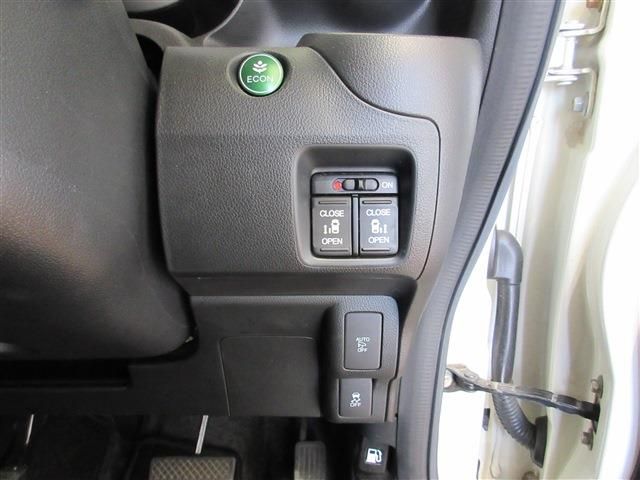 HONDA N BOX CUSTOM 2016