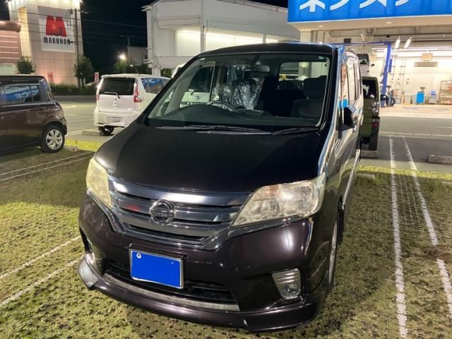 NISSAN SERENA  WG 2011