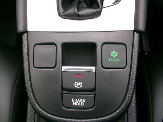 HONDA FIT e:HEV 2023