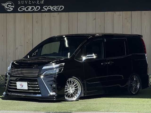 TOYOTA VOXY 2020