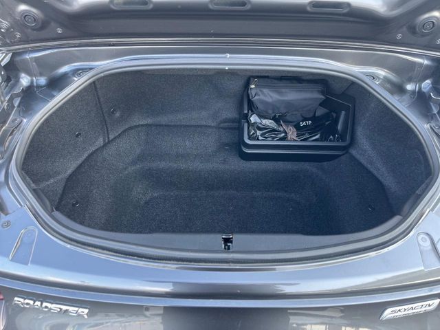 MAZDA ROADSTER RF 2017