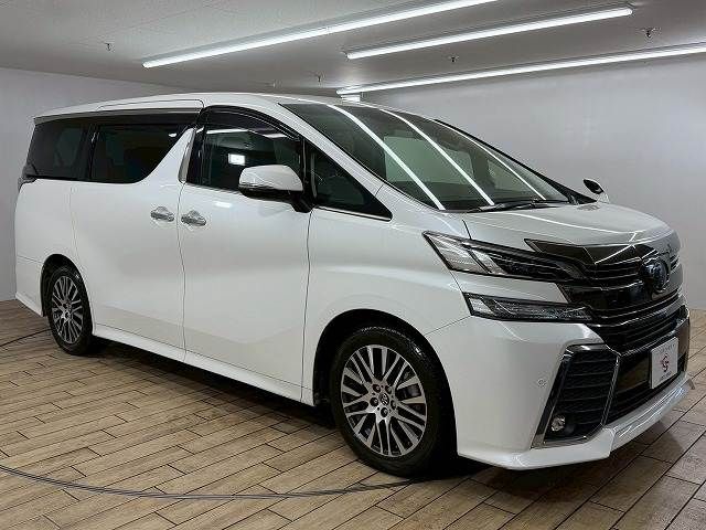 TOYOTA VELLFIRE 2017
