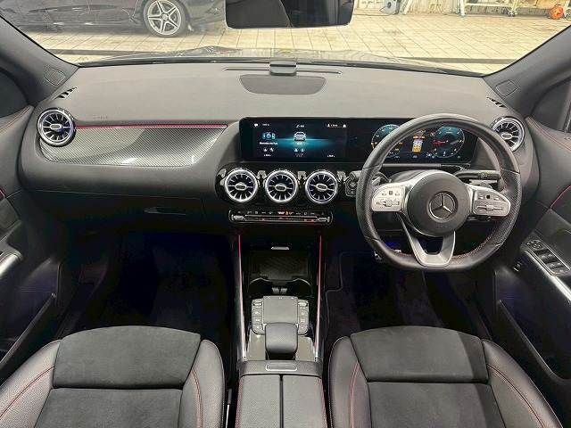 MERCEDES BENZ MERCEDES BENZ GLA class 2021