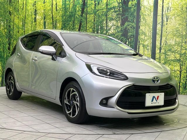 TOYOTA AQUA 2023