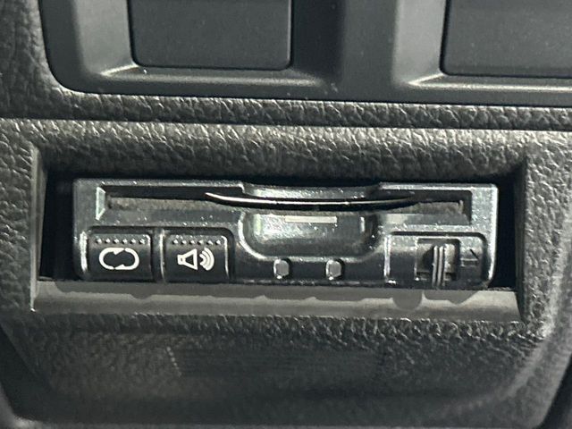 SUBARU LEGACY OUTBACK 2012