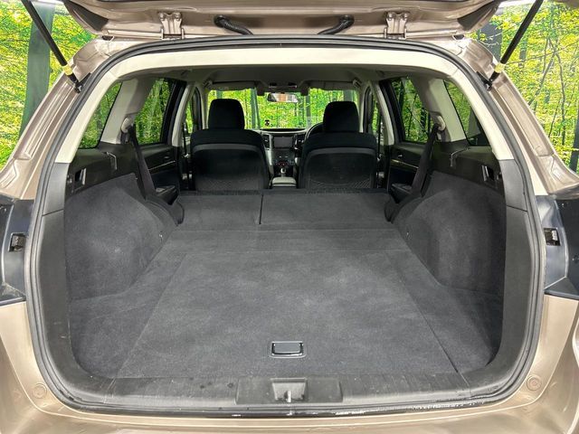 SUBARU LEGACY OUTBACK 2012