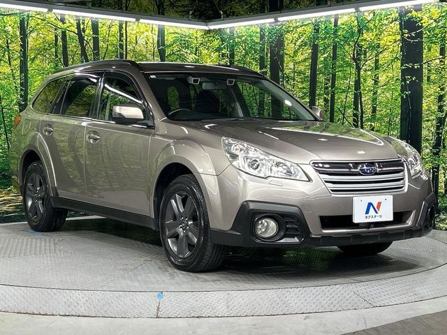 SUBARU LEGACY OUTBACK 2012