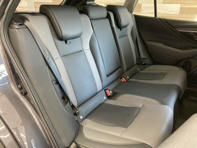 SUBARU LEGACY OUTBACK 2023