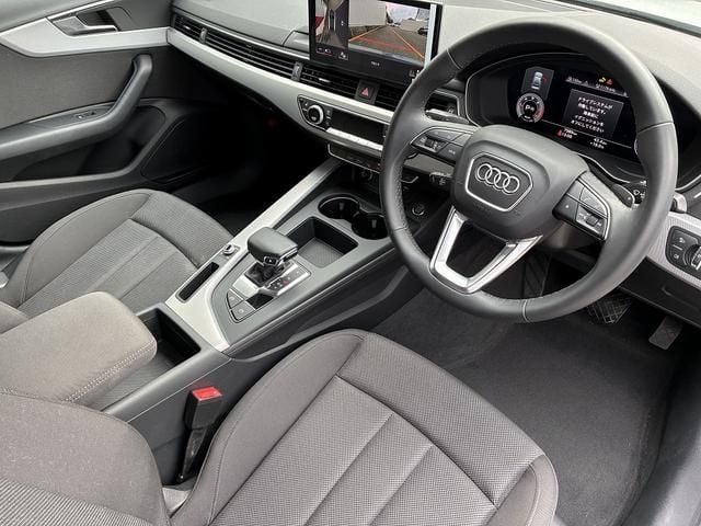 AUDI AUDI A4 2022