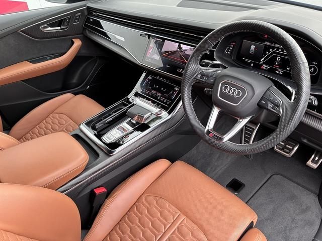 AUDI AUDI RS Q8 2022