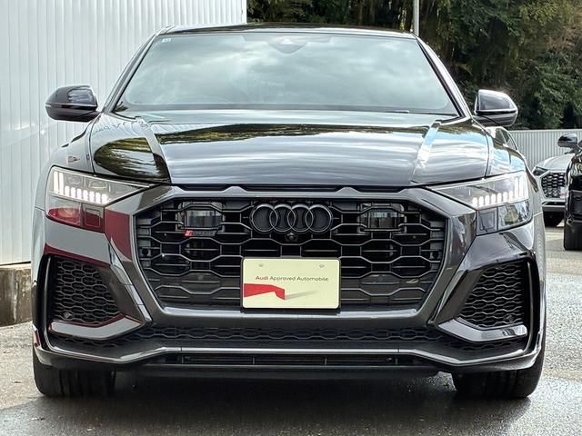 AUDI AUDI RS Q8 2022