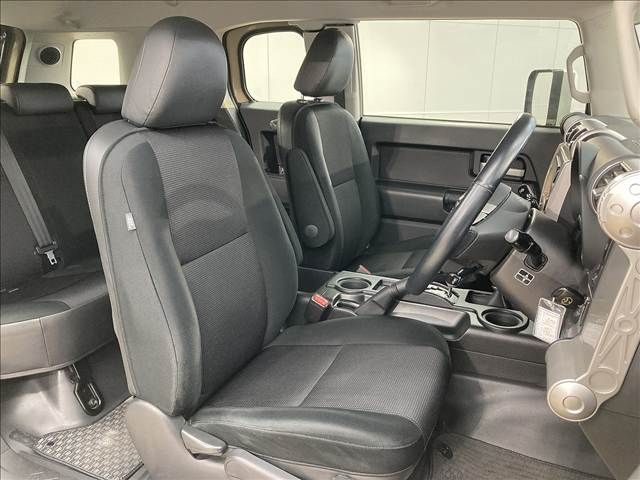 TOYOTA FJ CRUISER 4WD 2016