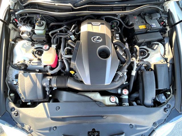 TOYOTA LEXUS IS300 2017