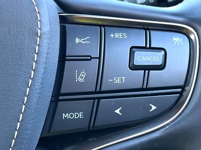 TOYOTA LEXUS LS500 2021