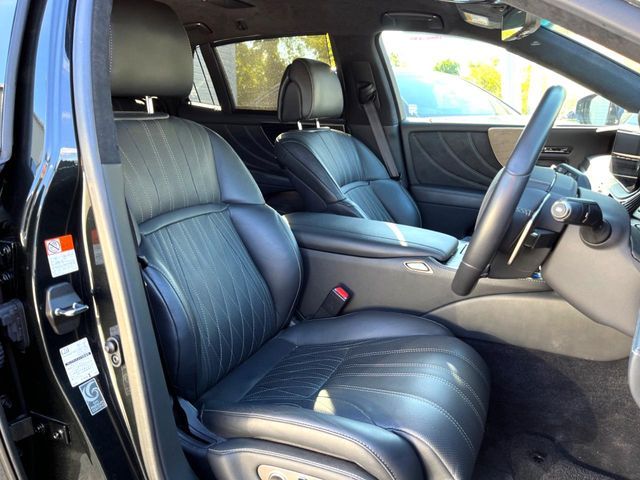 TOYOTA LEXUS LS500 2021