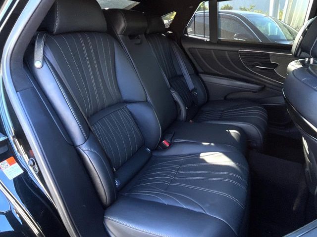 TOYOTA LEXUS LS500 2021