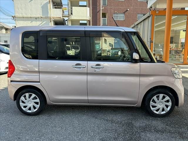 DAIHATSU TANTO 2014
