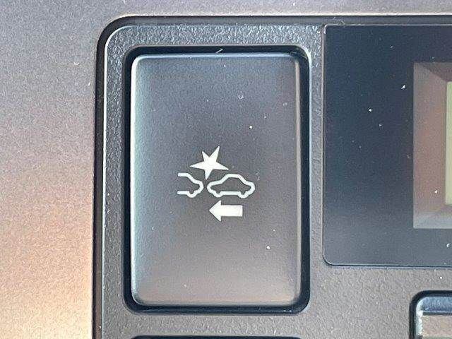 TOYOTA HIACE van 4WD 2019