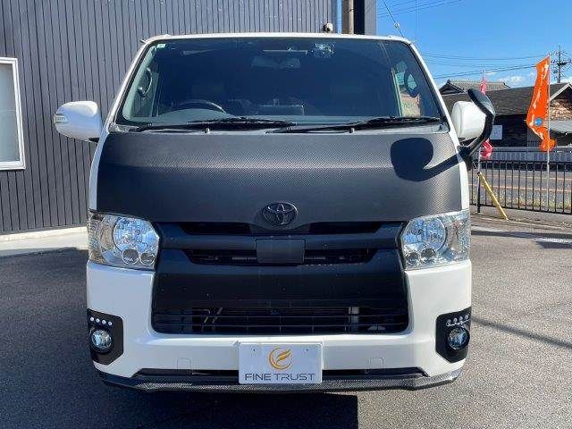 TOYOTA HIACE van 4WD 2019