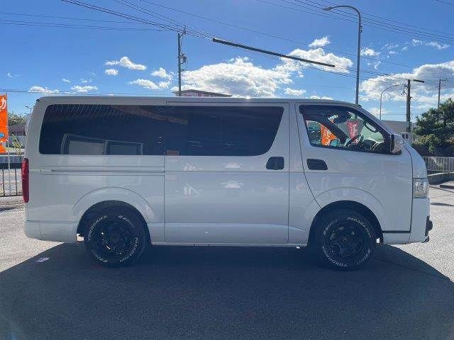 TOYOTA HIACE van 4WD 2019