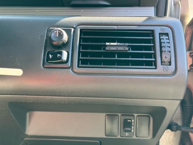 NISSAN X-TRAIL 4WD 2002