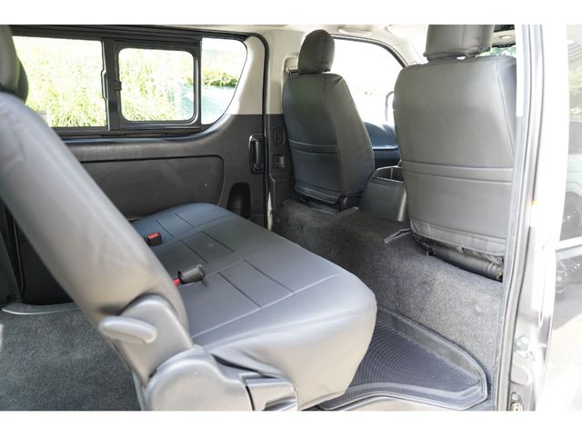 TOYOTA HIACE van 4WD 2020