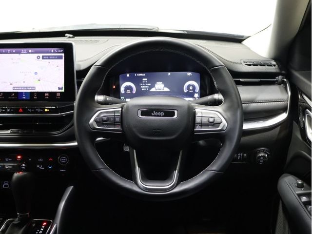 JEEP JEEP COMMANDER 2023