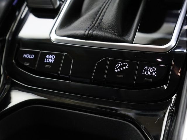 JEEP JEEP COMMANDER 2023