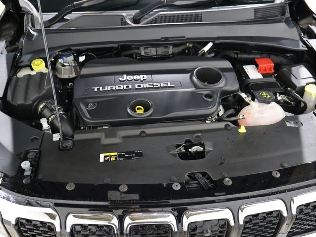 JEEP JEEP COMMANDER 2023