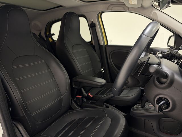 MCC SMART FORFOUR 2019