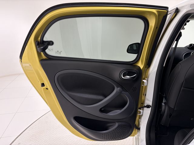 MCC SMART FORFOUR 2019