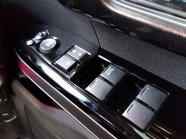 HONDA N BOX CUSTOM 2018