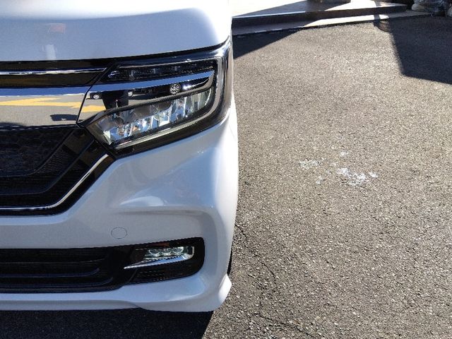 HONDA N BOX CUSTOM 2018