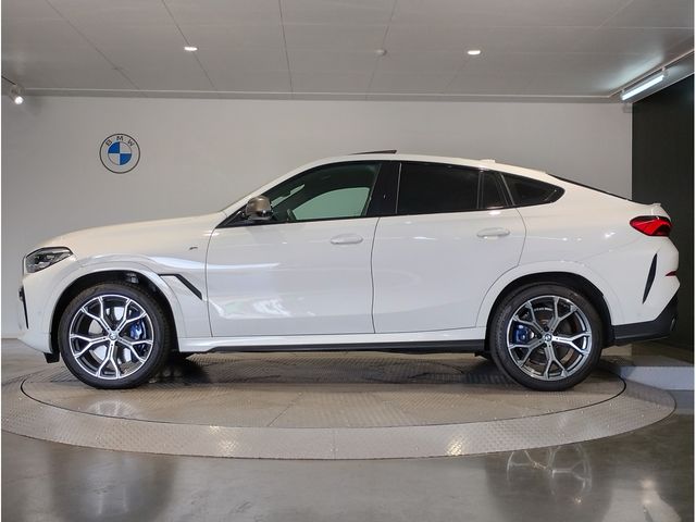 BMW BMW X6 2021