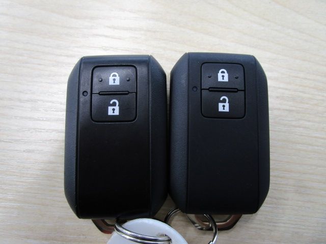 SUZUKI SWIFT 4WD 2018