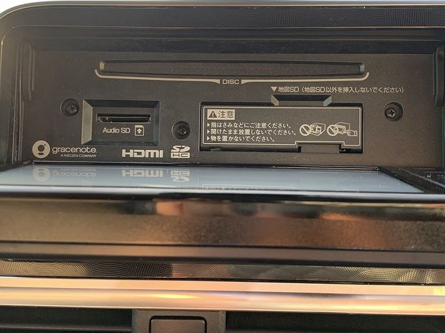 TOYOTA SIENTA HYBRID 2020