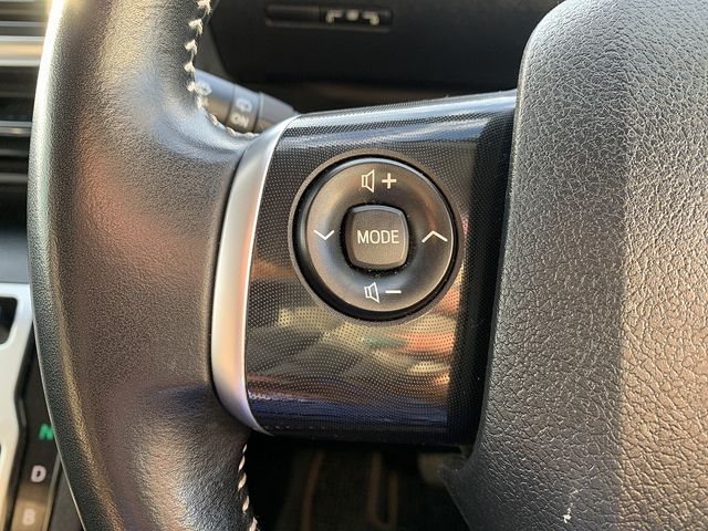 TOYOTA SIENTA HYBRID 2020