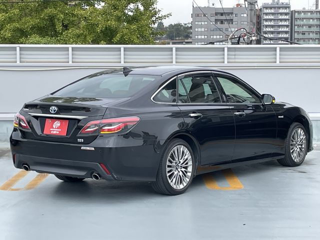 TOYOTA CROWN sedan hybrid 2019