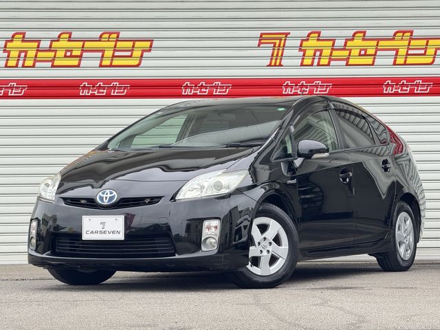 TOYOTA PRIUS 2011
