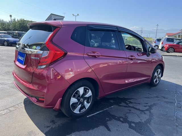 HONDA FIT HYBRID 2017