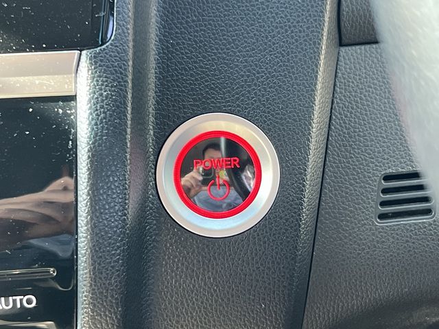 HONDA FIT HYBRID 2017