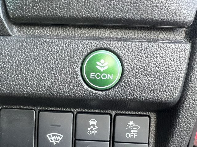 HONDA FIT HYBRID 2017